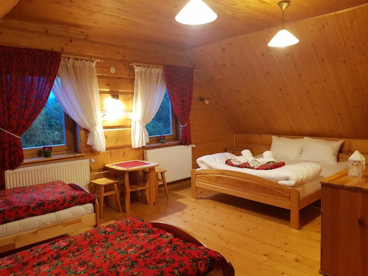 Шале Domek Góralski nad Czorsztynem - Kluszkowce Клюшковце-31
